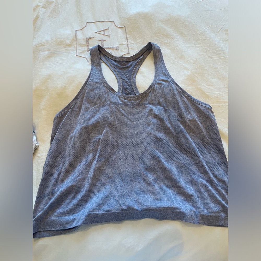 Lululemon Swiftly Tech Racerback 2.0 *Race Length